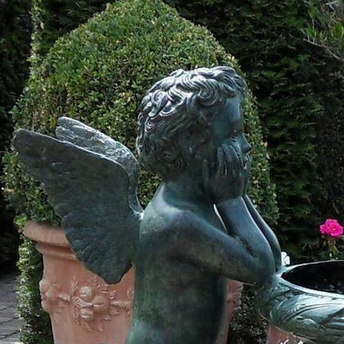 Bronzeskulptur: Vase "Engel"