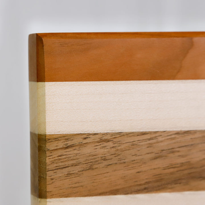 Hochwertiges Küchenbrett aus Holz – Ahorn, Kirsche & Nuss