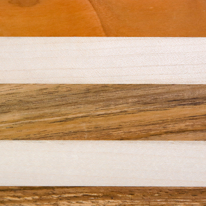 Hochwertiges Küchenbrett aus Holz – Ahorn, Kirsche & Nuss