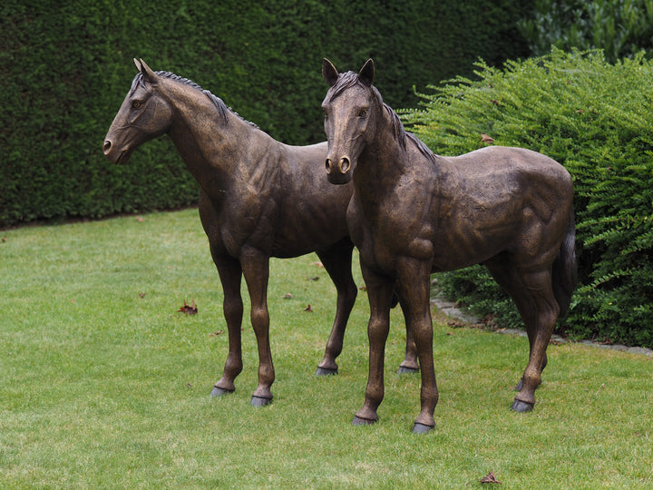 Bronzeskulptur: Pferdeduo