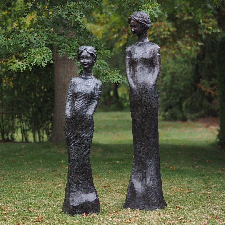 Bronzeskulptur: Zwei Frauen