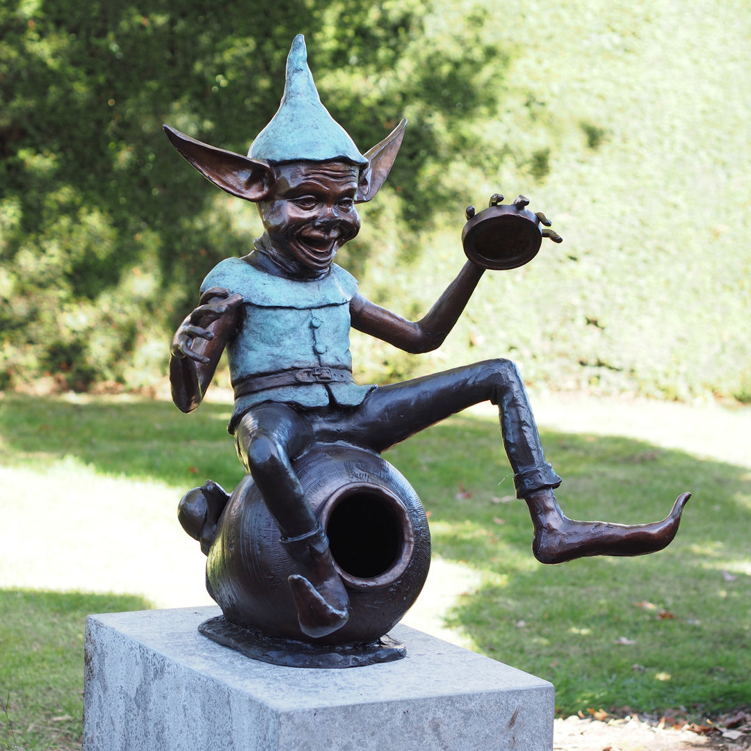 Bronzeskulptur: Elfentopf