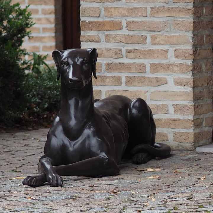 Bronzeskulptur: Windhund links